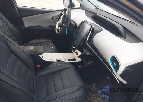 2017 Toyota Prius Prime Premium z USA, uszkodzony, nr VIN JTDKARFP8H3063226